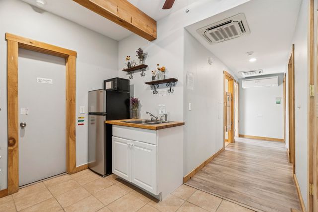 184 Hartland Hill Road, Hartland, VT 05048