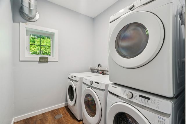 184 Hartland Hill Road, Hartland, VT 05048