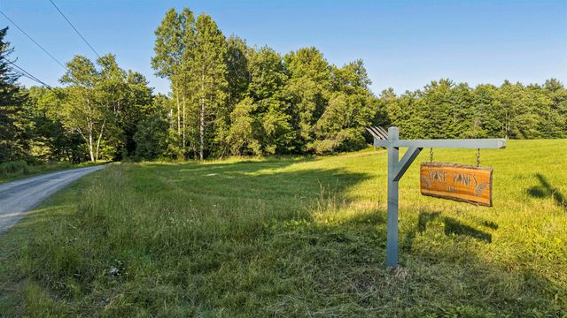 184 Hartland Hill Road, Hartland, VT 05048