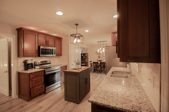 146 Volunteer Rd, Murfreesboro, TN 37128