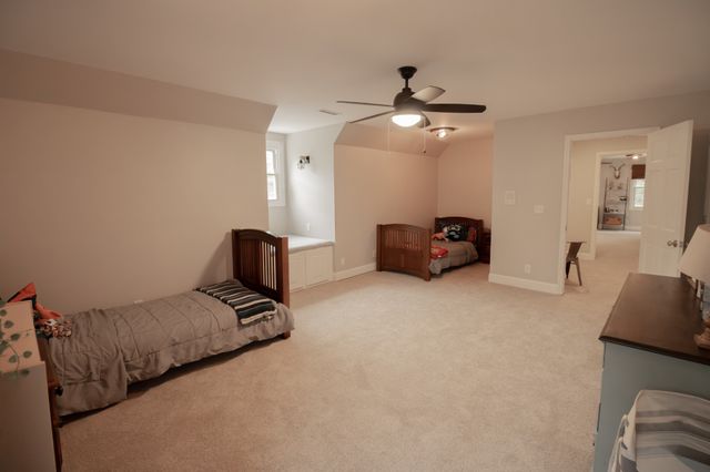 146 Volunteer Rd, Murfreesboro, TN 37128