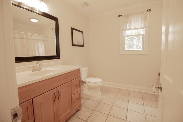 146 Volunteer Rd, Murfreesboro, TN 37128