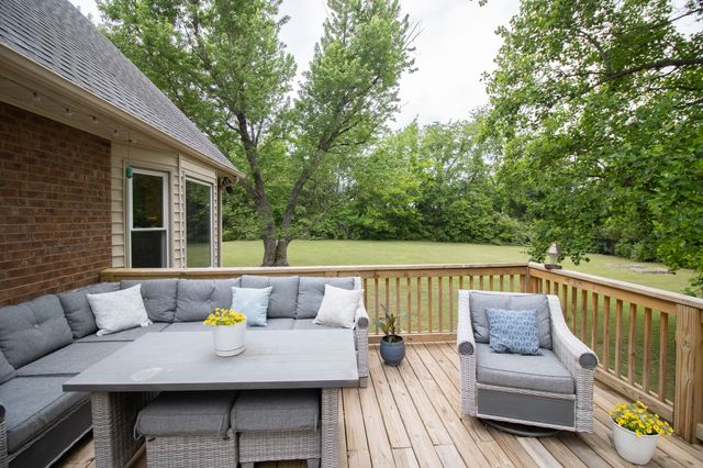 146 Volunteer Rd, Murfreesboro, TN 37128