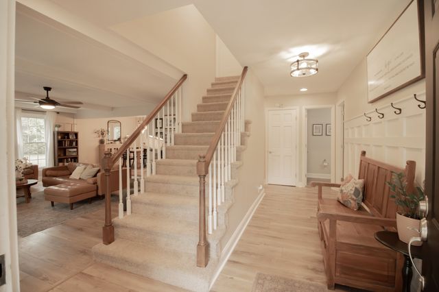 146 Volunteer Rd, Murfreesboro, TN 37128