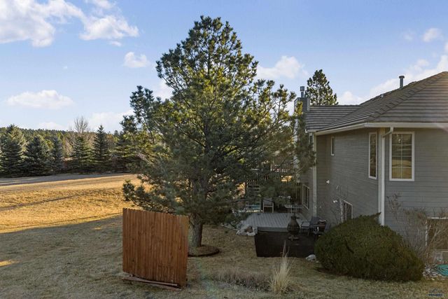 8470 HEATHER DR, Rapid City, SD 57702