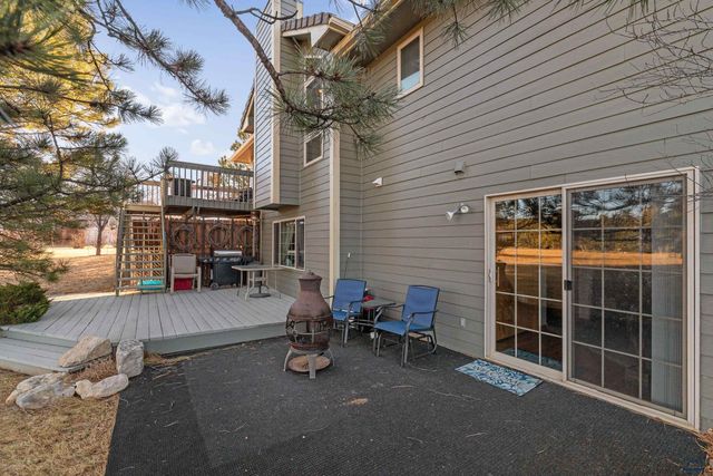 8470 HEATHER DR, Rapid City, SD 57702