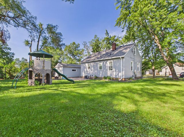 1218 34th Avenue N, Saint Cloud, MN 56303