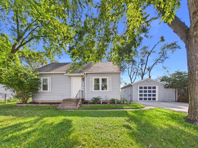 1218 34th Avenue N, Saint Cloud, MN 56303