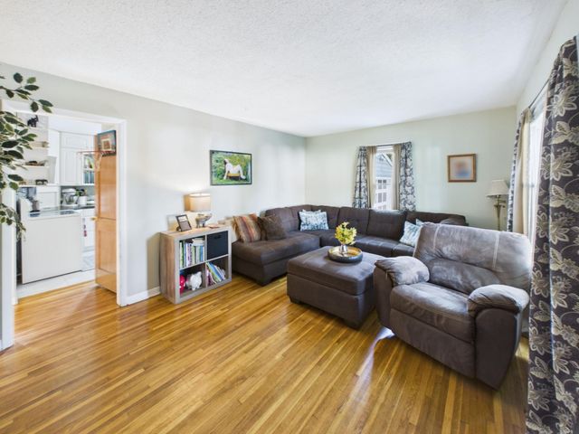 1218 34th Avenue N, Saint Cloud, MN 56303