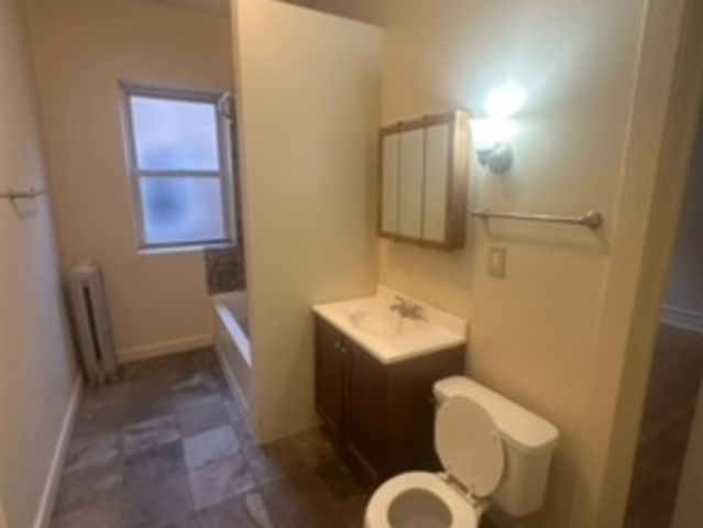 5126 S Greenwood Avenue 1, Chicago, IL 60615