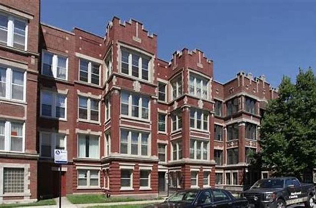 5126 S Greenwood Avenue 1, Chicago, IL 60615