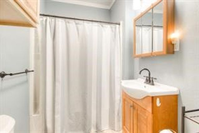 709 N Wilhite Street 711, Cleburne, TX 76031