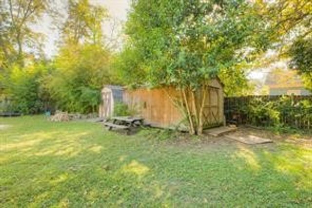 709 N Wilhite Street 711, Cleburne, TX 76031