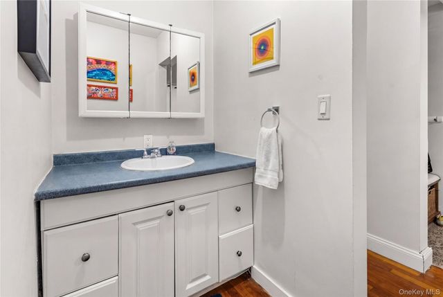 100 Cedar Street B34, Dobbs Ferry, NY 10522