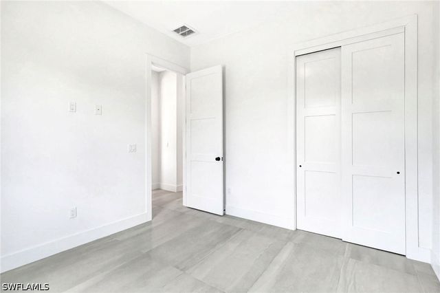 2633 22nd AVE SE, Naples, FL 34117