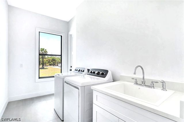 2633 22nd AVE SE, Naples, FL 34117