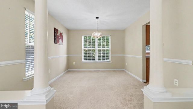 101 POWHATAN CT, La Plata, MD 20646