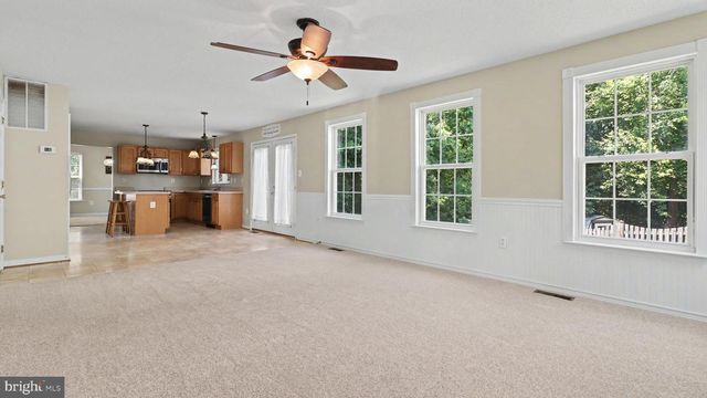 101 POWHATAN CT, La Plata, MD 20646