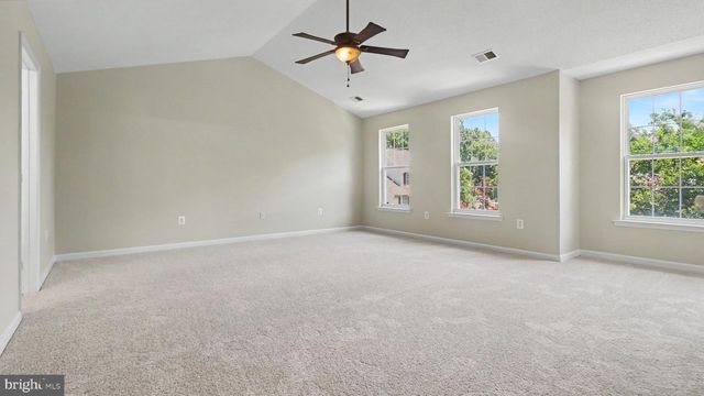 101 POWHATAN CT, La Plata, MD 20646