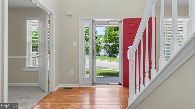 101 POWHATAN CT, La Plata, MD 20646