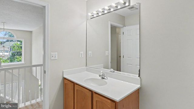 101 POWHATAN CT, La Plata, MD 20646