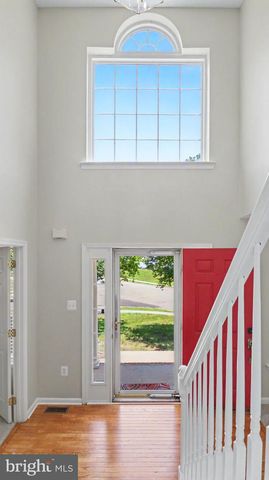 101 POWHATAN CT, La Plata, MD 20646
