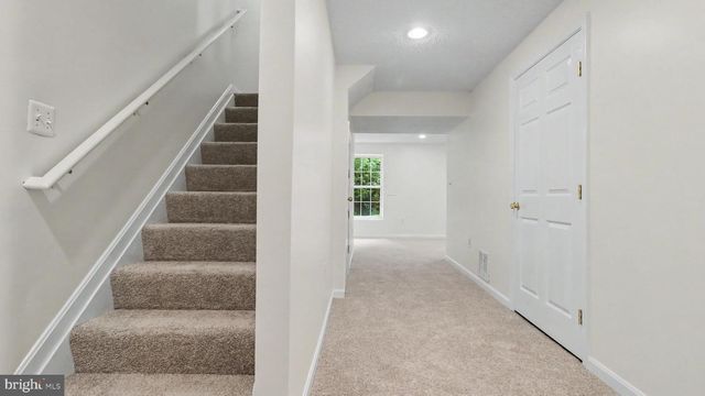 101 POWHATAN CT, La Plata, MD 20646