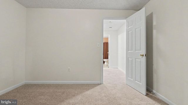 101 POWHATAN CT, La Plata, MD 20646
