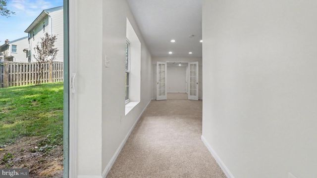 101 POWHATAN CT, La Plata, MD 20646