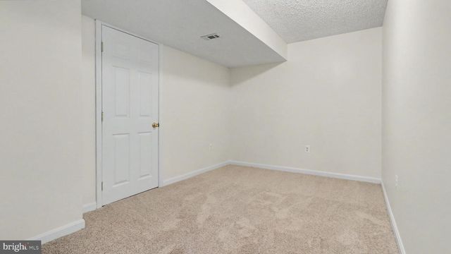 101 POWHATAN CT, La Plata, MD 20646