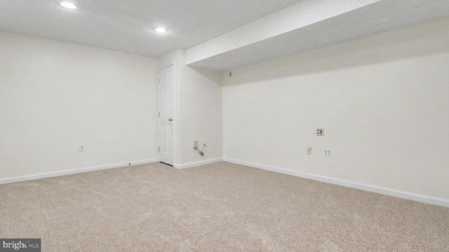 101 POWHATAN CT, La Plata, MD 20646