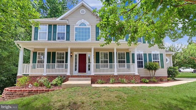 101 POWHATAN CT, La Plata, MD 20646