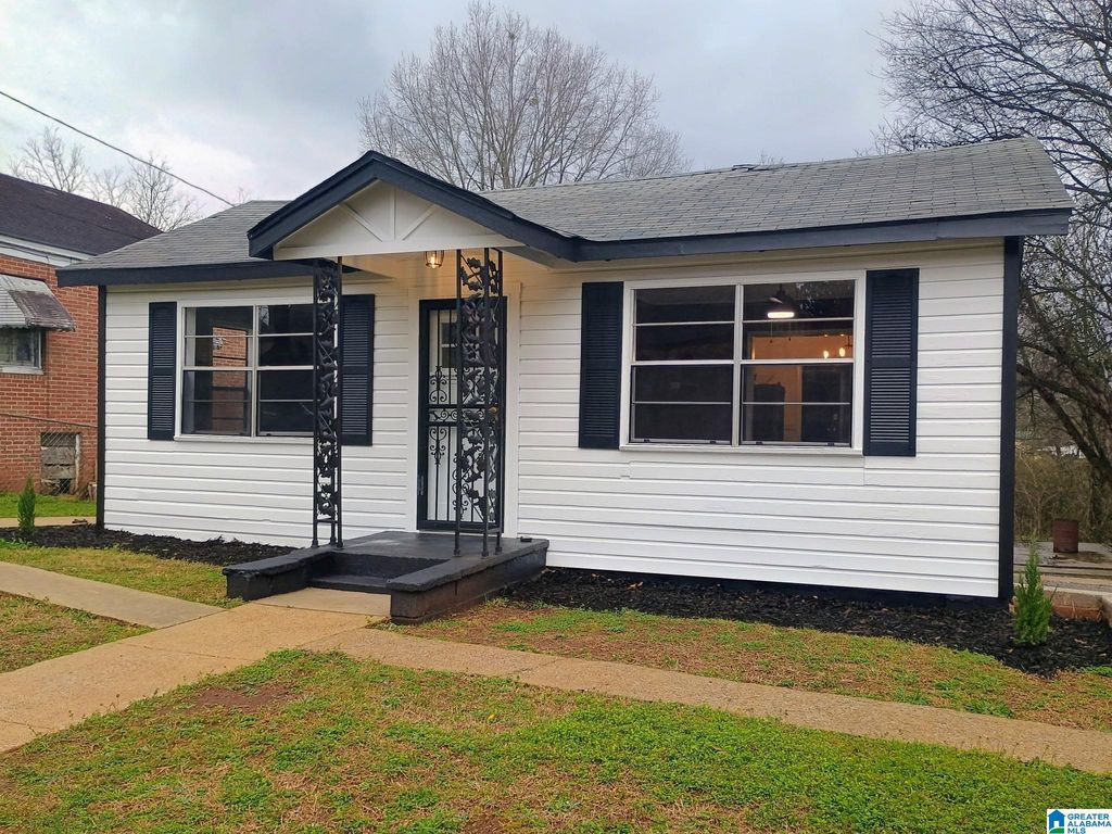 1718 STEPHENS AVENUE, Anniston, AL 36206