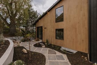 2244 S LAKELINE CIR, Salt Lake City, UT 84109