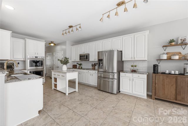 13255 Alston Forest Drive, Huntersville, NC 28078