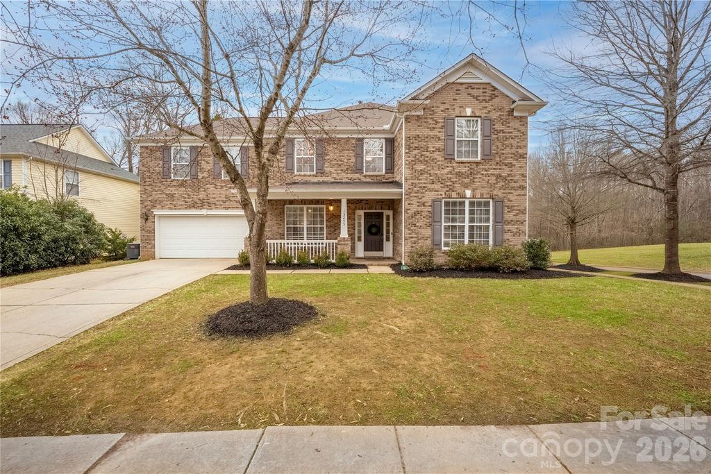 13255 Alston Forest Drive, Huntersville, NC 28078