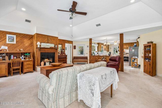 331 Magna Carta Drive, Woodbine, GA 31569