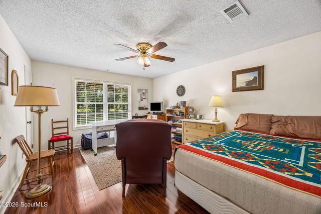 331 Magna Carta Drive, Woodbine, GA 31569