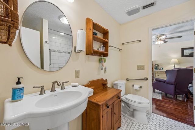 331 Magna Carta Drive, Woodbine, GA 31569