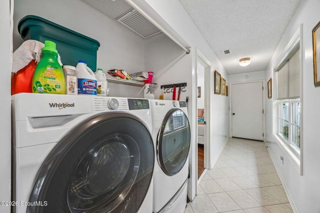 331 Magna Carta Drive, Woodbine, GA 31569