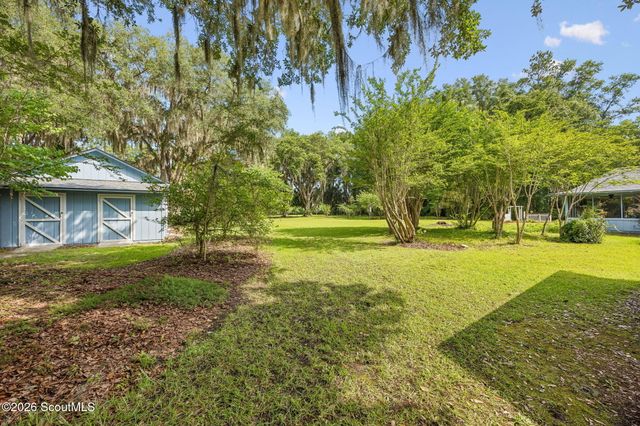 331 Magna Carta Drive, Woodbine, GA 31569