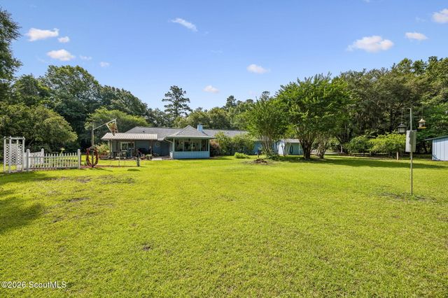 331 Magna Carta Drive, Woodbine, GA 31569