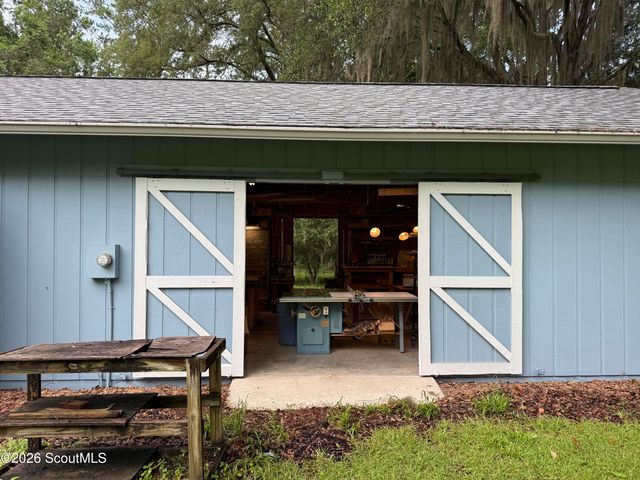 331 Magna Carta Drive, Woodbine, GA 31569