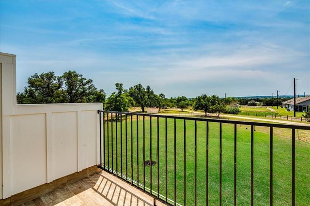 136 Lourdes CT B, Dripping Springs, TX 78620