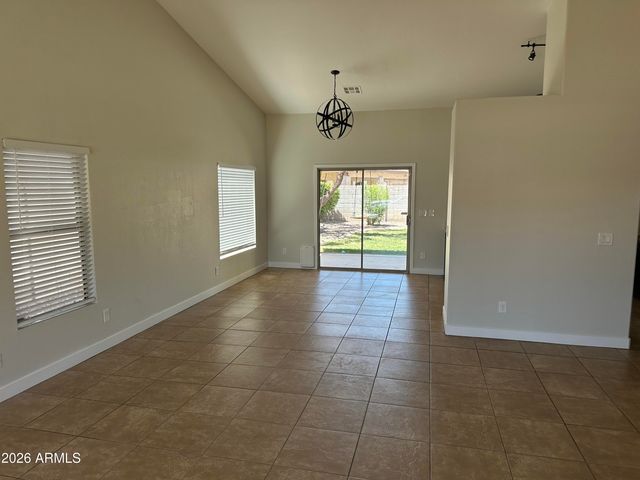 6652 W CARIBE Lane, Glendale, AZ 85306