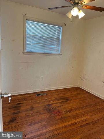 8829 SIGRID RD, Randallstown, MD 21133