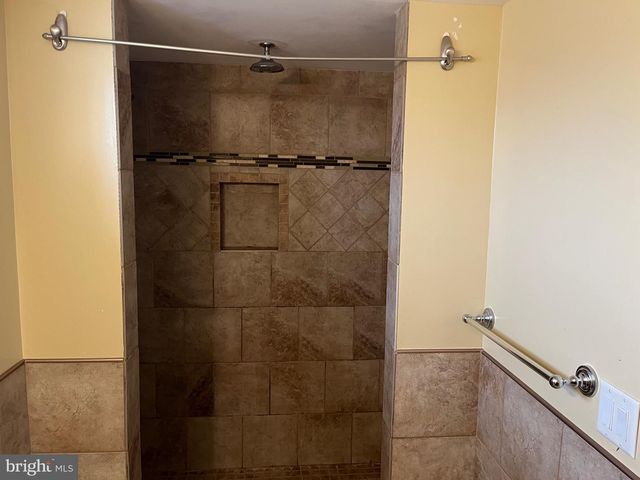 8829 SIGRID RD, Randallstown, MD 21133