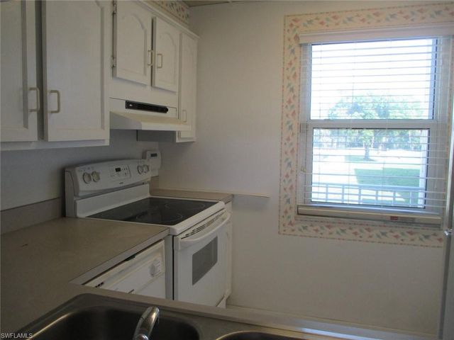 1624 Pine Valley DR 217, Fort Myers, FL 33907