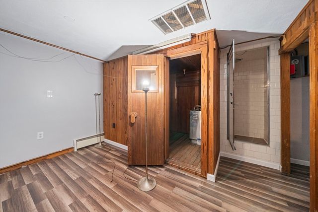 8 Conway Lane, Foxboro, MA 02035