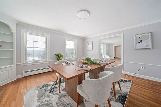 8 Conway Lane, Foxboro, MA 02035